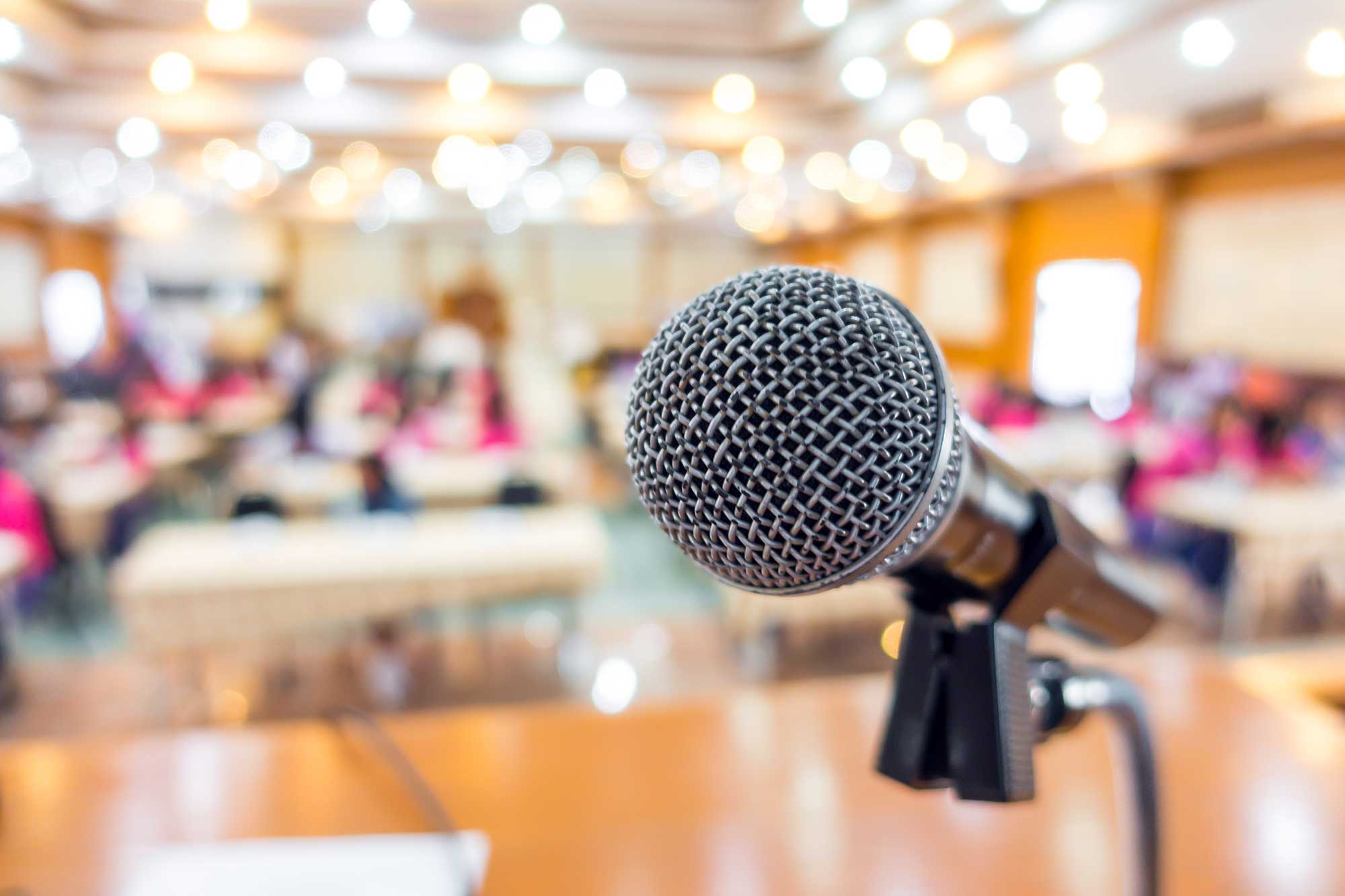 Formations internes, formations professionnelles et conférences