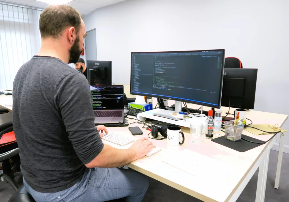 Conception de logiciels métier chez Waya Tech