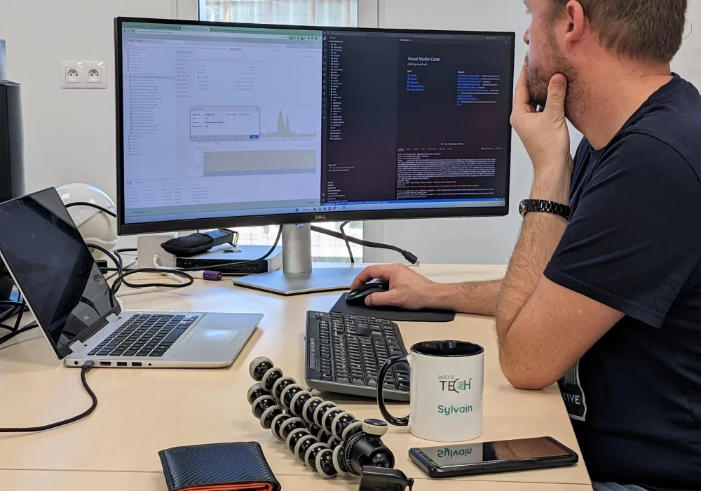maintenance de solutions et extensions de logiciels chez Waya Tech